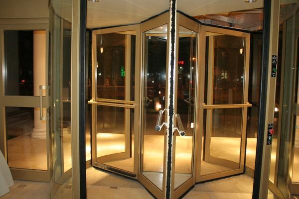 Hotel Luxurious Taraz Esterno foto
